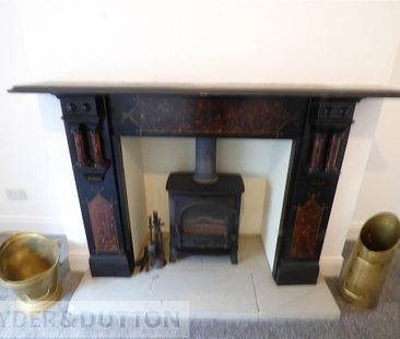 2 bedroom terraced house to rent - Photo 6