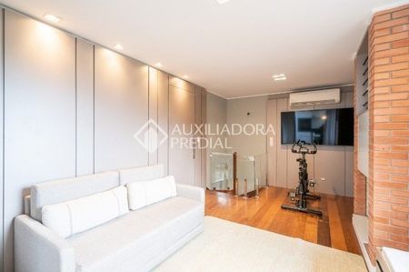 Cobertura com 1 quarto e 102m² para alugar em Moinhos de Vento, Porto Alegre. - Foto 5