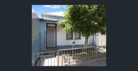Charming Footscray opportunity - Photo 4
