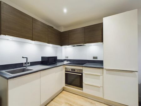 1 bedroom apartment to rent - Photo 3