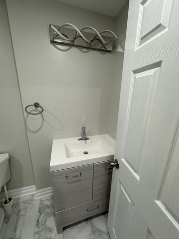 For Lease - 6 Pickett Street Unit# Basement, Ajax, Ontario - Photo 5