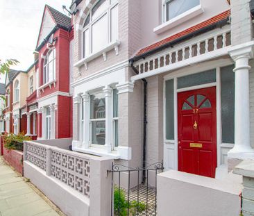 4 bedroom terraced house to rent - Photo 4