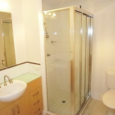 211/9 Anthony Street, South Townsville - Photo 4