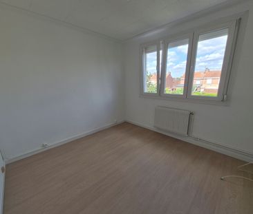 Location Maison 3 pièces 81m² FACHES THUMESNIL 59155 - Photo 1
