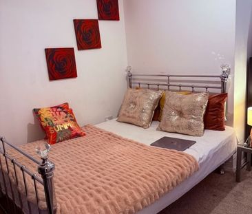 Room in a Shared House, Danescombe, SE12 - Photo 5