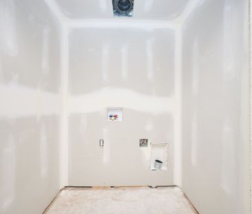 For Lease - 6672 Hawkins Street, Niagara Falls, Ontario - Photo 4