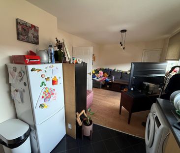 Church Mews - Photo 2