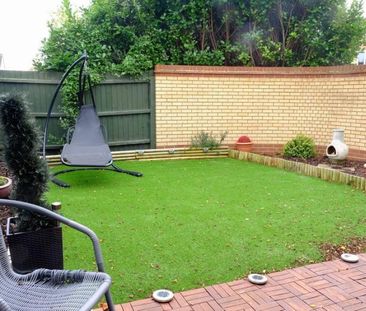 2 Bedroom Semi-Detached House For Rent - Photo 4