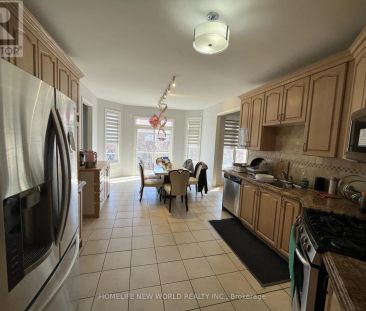 667 PETER RUPERT AVENUE - Photo 6