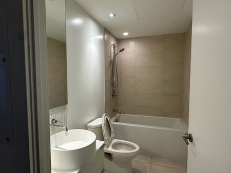 For Lease - 185 Roehampton Avenue Unit# 2411, Toronto, Ontario - Photo 5