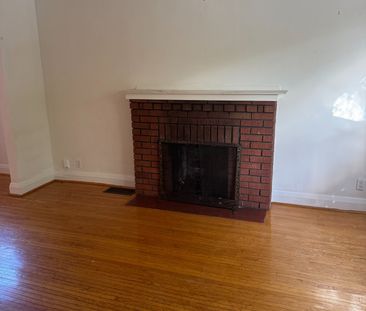 For Lease - 32 Newton Drive, Toronto, Ontario - Photo 3