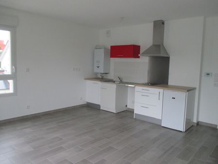 Location Appartement 1 pièce 31m² ORLEANS 45100 - Photo 2