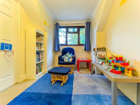 4 bedroom detached house to rent - Photo 4