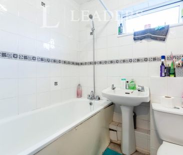 Studio to rent - Photo 6