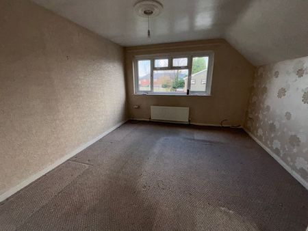 2 Bedroom,Semi-Detached House,Coseley, Bilston , WV14 8RB£950.00P/M - Photo 3