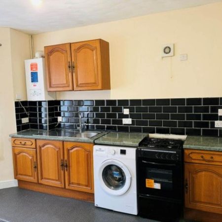 1 bedroom maisonette to rent - Photo 3