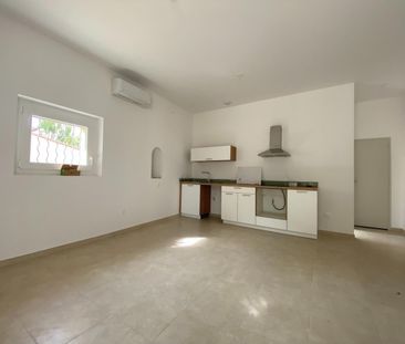 « MONTFAVET - APPARTEMENT T3 61M² AVEC PARKING ET TERRASSE » - Photo 4