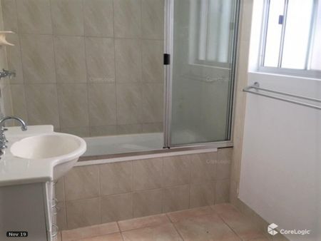 Stunning City Views in the Heart of Townsville City! - Photo 5