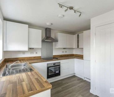 Sunflower Close, Overstone Gate, Northampton, Northants, NN6 - Photo 5