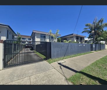 2/52 Minnie Street, Parramatta Park, Qld 4870 - Photo 6