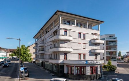 Appartement de 5,5 pièces à CHF 1'987.-/mois charges comprises - Photo 2