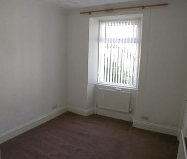 1 bedroom ground floor flat to rent - Photo 3