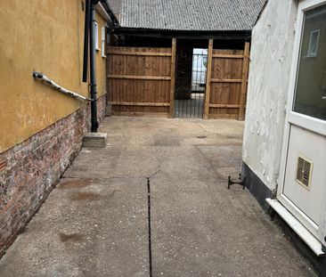 Victoria Street, Holbeach - Photo 1