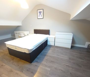 Gilroy Road, Kensington. - Photo 4