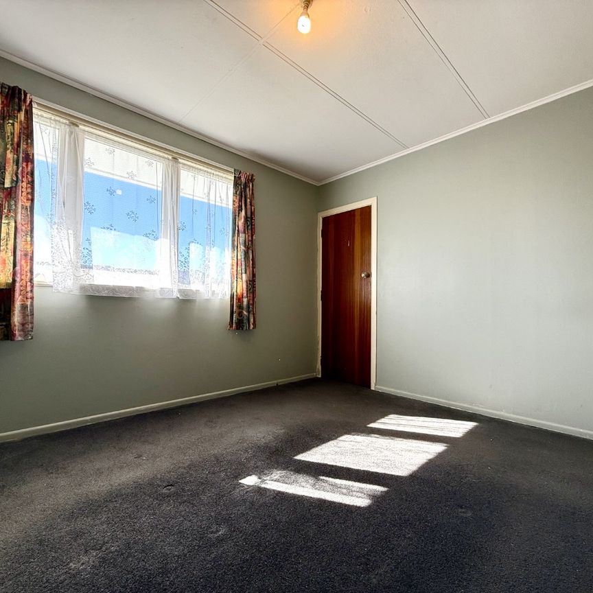 Two Bedroom Townhouse in Elderslea - Photo 1