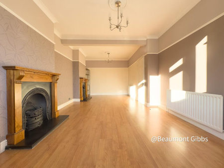 3 bedroom terraced house to rent - Photo 2