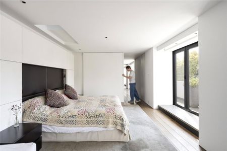 2 bedroom penthouse to rent - Photo 4