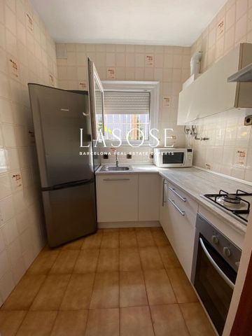 Flat 65m² with terrace to rent in Vila de Gràcia, Barcelona - Photo 5