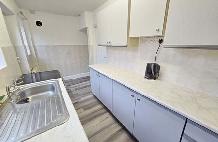 9 Providence Place, Scarborough - Photo 2