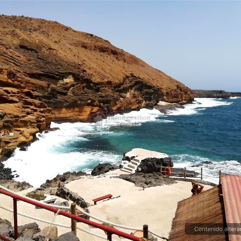 Studio Apartment for Rent in Costa del Silencio! - Photo 1