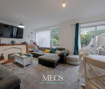 3 bedroom semi-detached house to rent - Photo 2