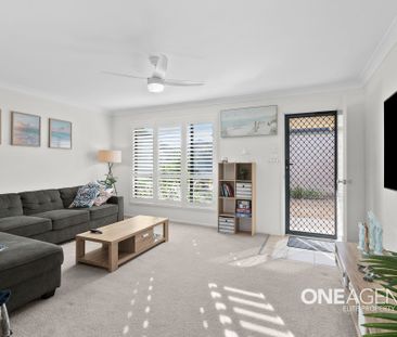 FULLY FURNISHED COASTAL LIVING: MODERN COMFORT IN A PRIME VINCENTIA... - Photo 1