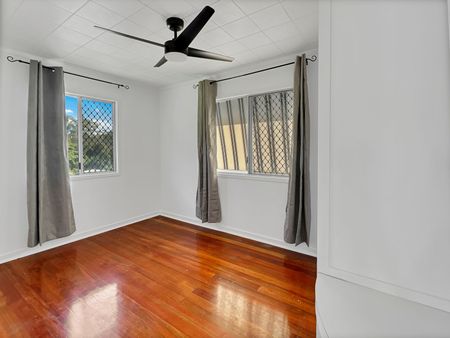 64 Hannam Street, 4178, Wynnum Qld - Photo 3