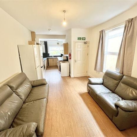 6 bedroom house share to rent - Photo 1