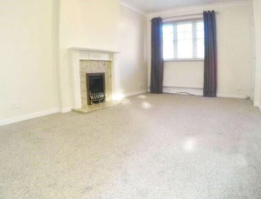 Cloughfield, Preston - Photo 1