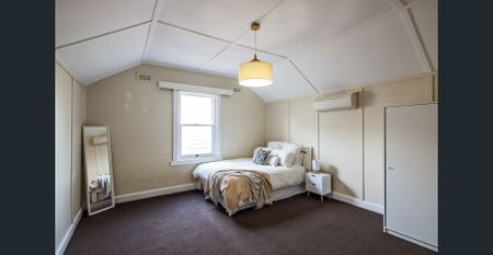 Beautiful Fully Furnished 3 Bedroom Home With Garden - Photo 4