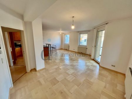 3-Zimmerwohnung in Ruhelage mit Parkplatz und Terrasse!! - Foto 4