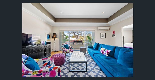 WONDERFUL THREE BEDROOM UNFURNISHED APARTMENT - Photo 1