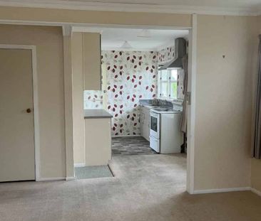 Tidy Two Bedroom in Levin - Photo 4