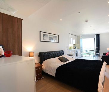 Studio to rent - Photo 6