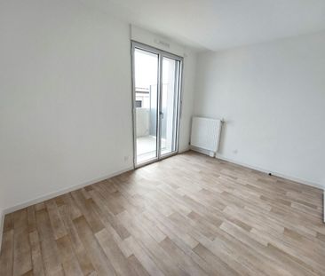 location Appartement T4 DE 98.4m² À BORDEAUX - Photo 3