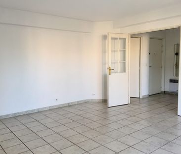 Location Appartement 2 pièces 52m² MOUGINS 06250 - Photo 1