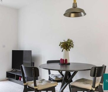 Eve Drive, Harlow, Essex, CM18 - Photo 5