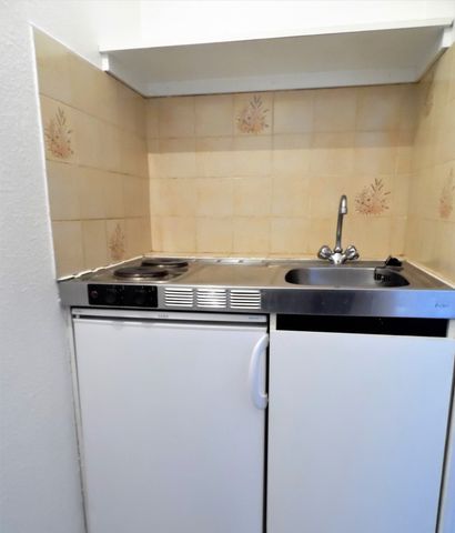 RUE SAINT-NICOLAS - (DISPONIBILITE IMMEDIATE) - Photo 5