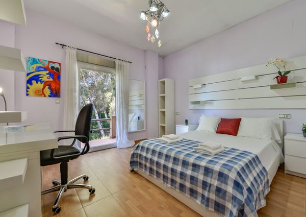 FOR RENT VILLA MORAIRA with 4 bedrooms for LONG TERM NEAR THE BEACH AND THE CITY