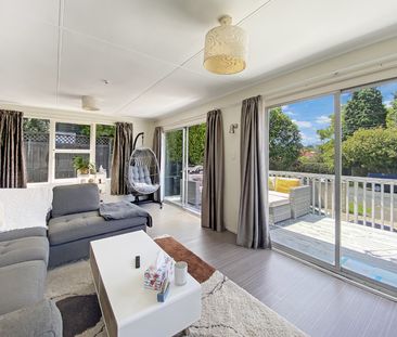 3 bedroom Family home in Glendowie - Photo 3